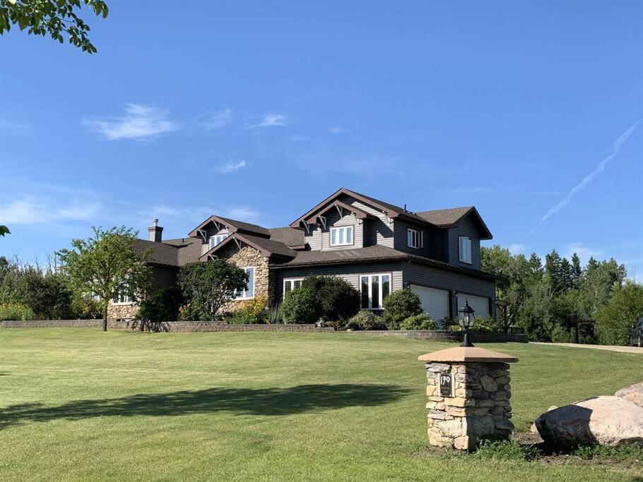 Dragonfly Inn Loft Suite Sherwood Park Eksteriør bilde